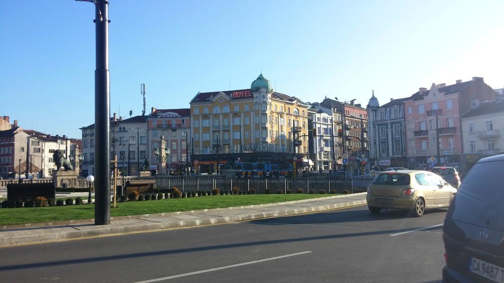 Favorit Hotel Sofia Exterior foto