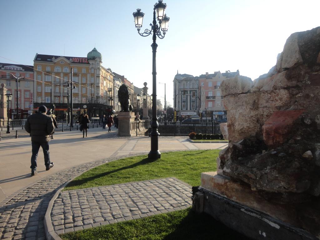 Favorit Hotel Sofia Exterior foto